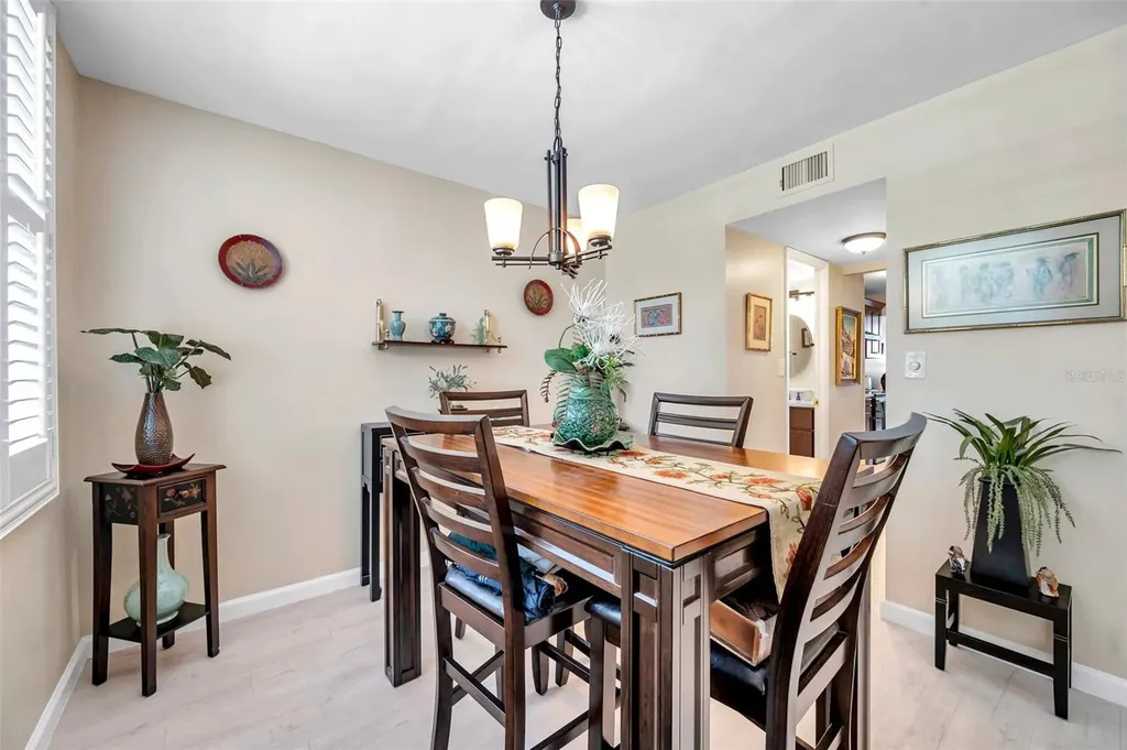 4720 Locust Street NE St Petersburg FL 33703