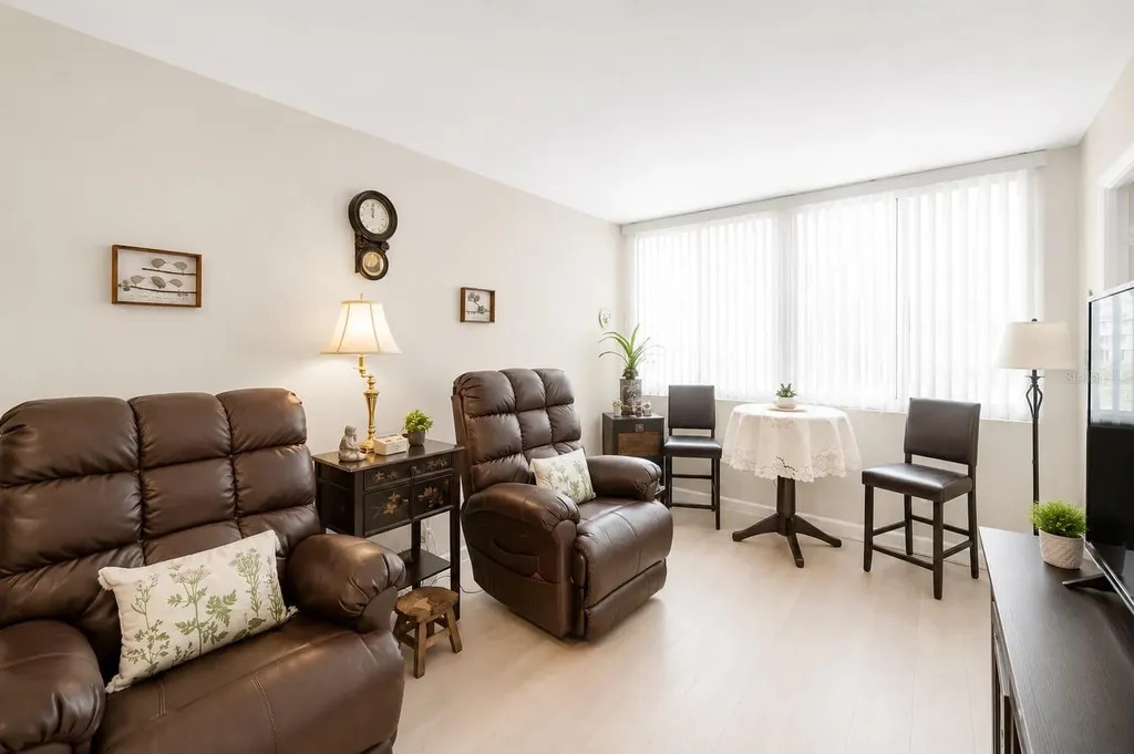 4720 Locust Street NE St Petersburg FL 33703