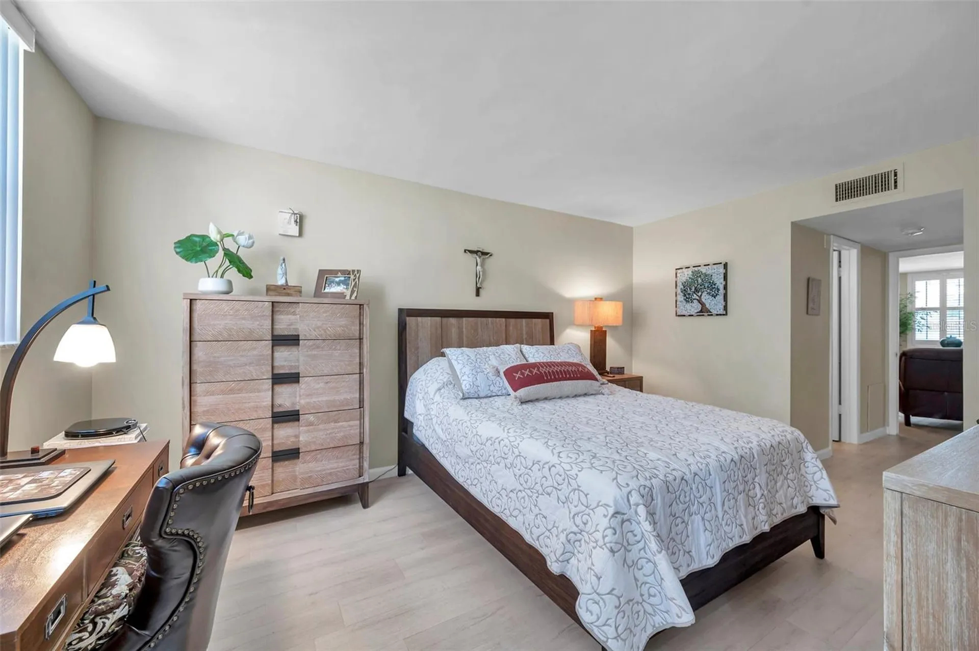 4720 Locust Street NE St Petersburg FL 33703