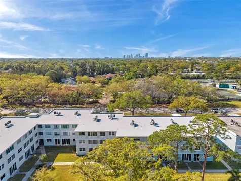 4720 Locust Street NE St Petersburg FL 33703