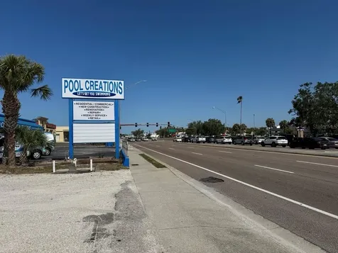 1746 S Tamiami Trail Venice FL 34293