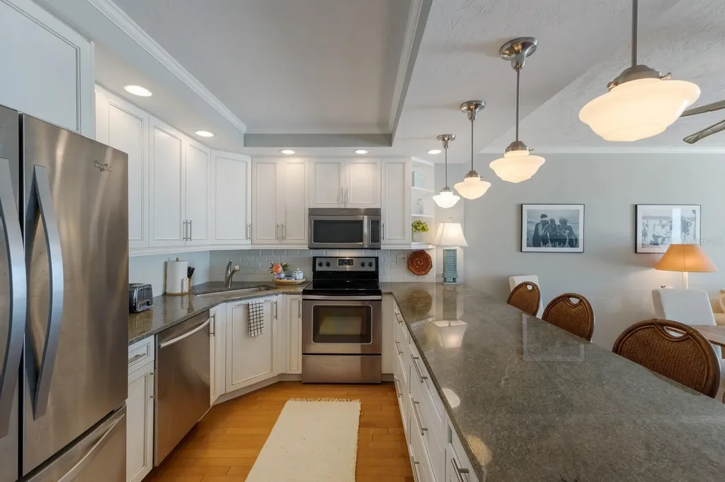 5300 Gulf Drive Holmes Beach FL 34217