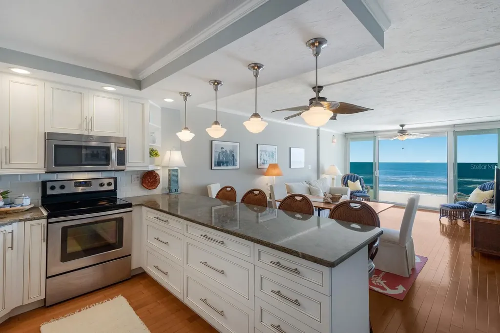 5300 Gulf Drive Holmes Beach FL 34217