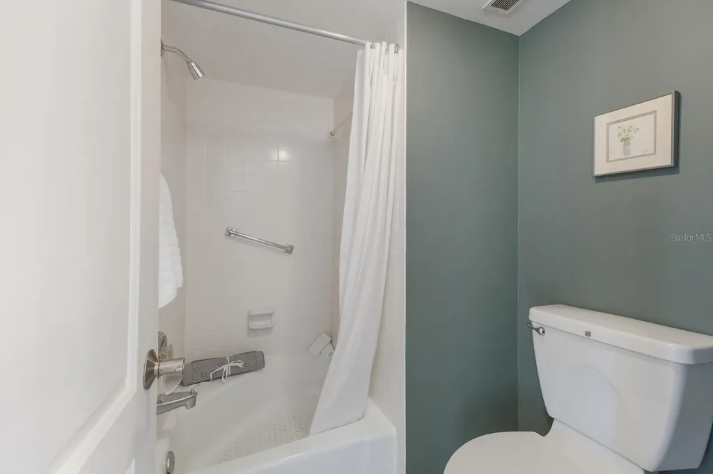 5300 Gulf Drive Holmes Beach FL 34217