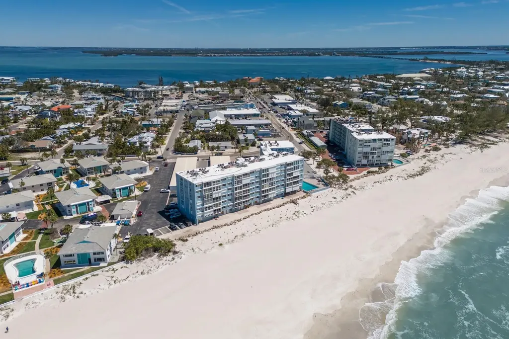 5300 Gulf Drive Holmes Beach FL 34217