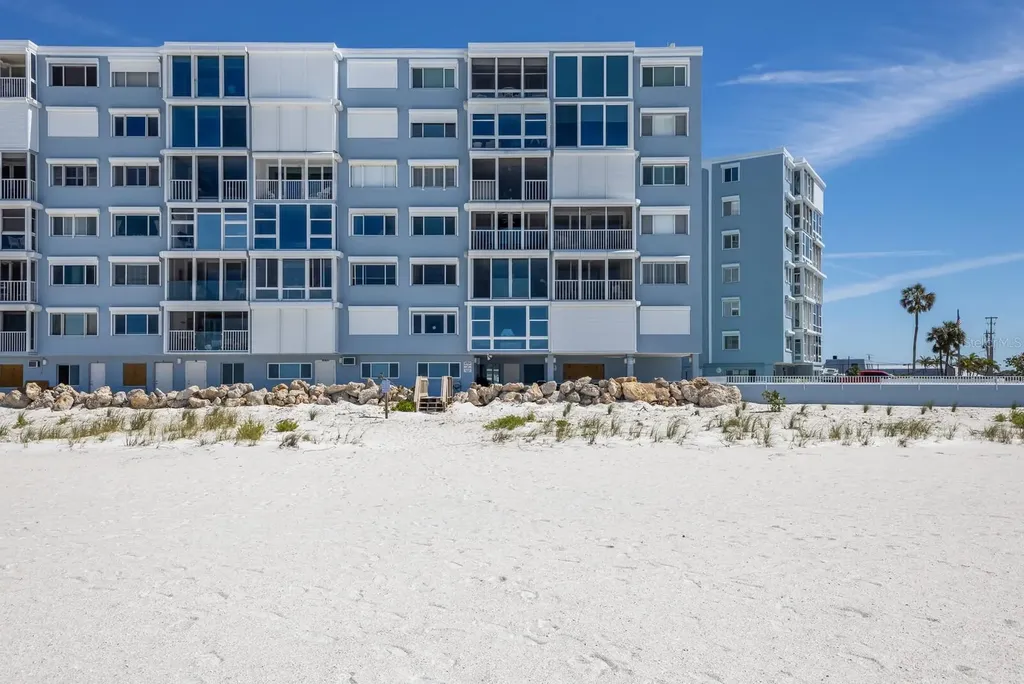 5300 Gulf Drive Holmes Beach FL 34217