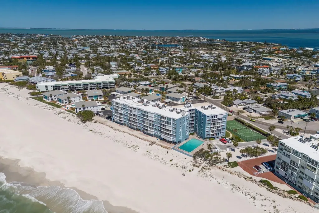 5300 Gulf Drive Holmes Beach FL 34217