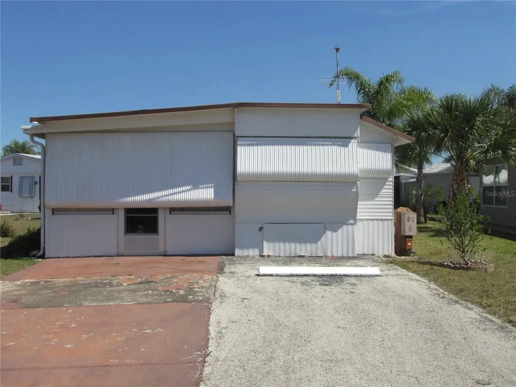 10 Red Quill Circle Lake Wales FL 33898