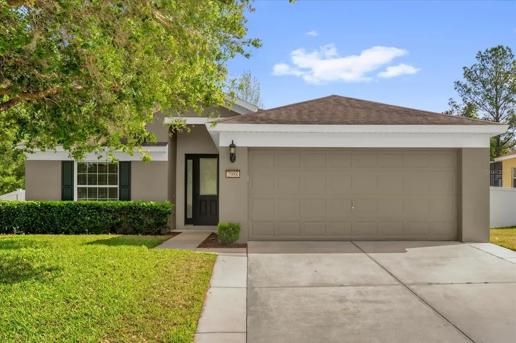 2988 Santa Maria Avenue Clermont FL 34715