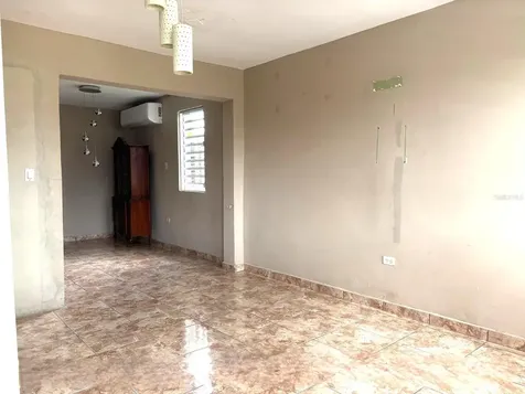 92 Rafael Cordero Ave., Down Town Caguas PR 00725