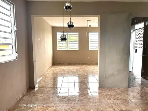 92 Rafael Cordero Ave., Down Town Caguas PR 00725
