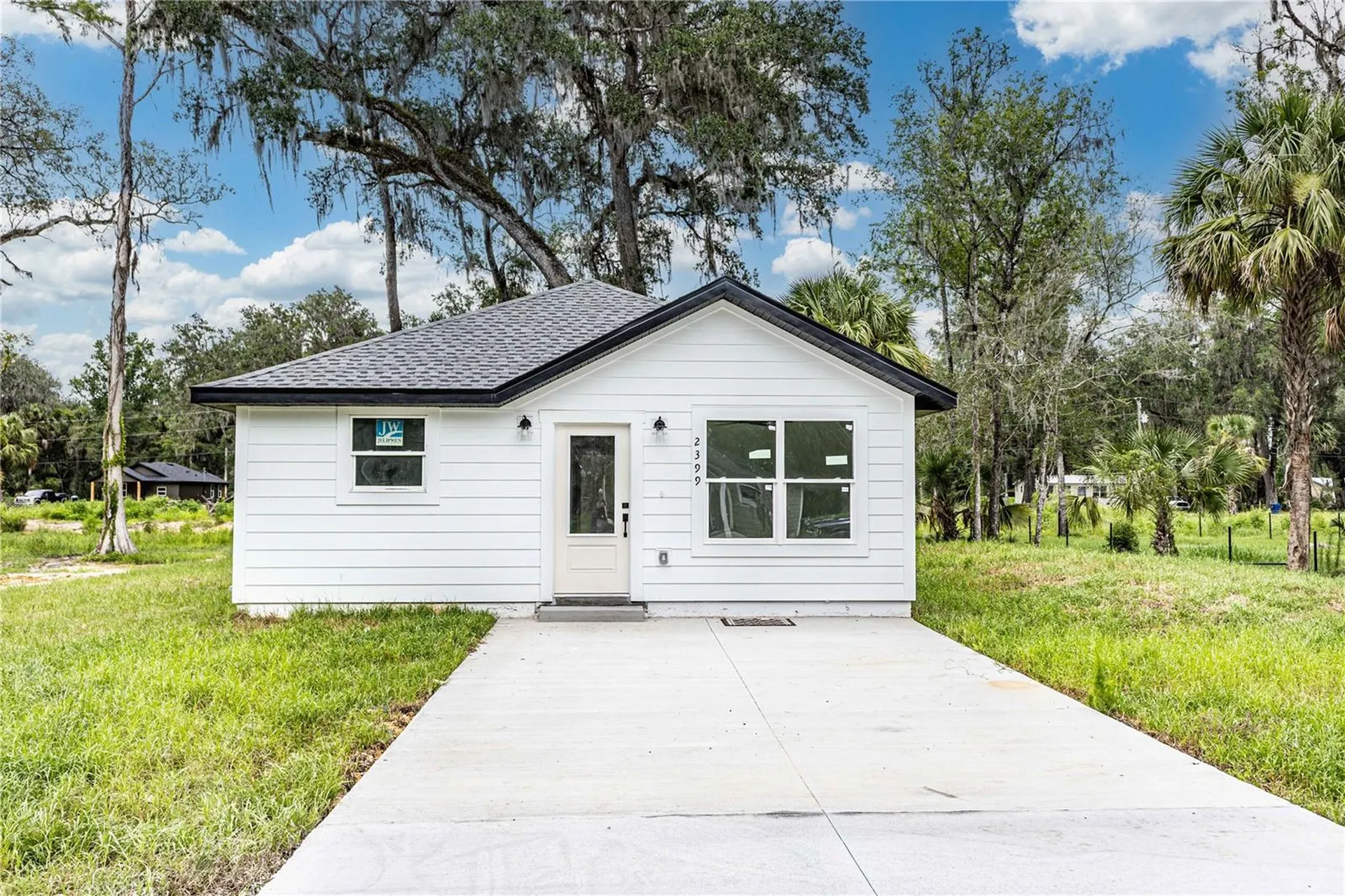 2399 Cr 423 Lake Panasoffkee FL 33538