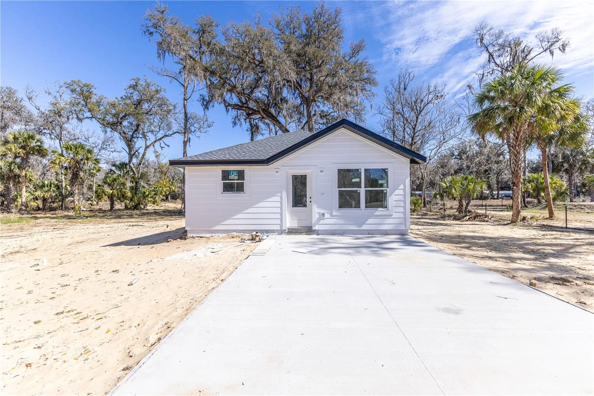 2399 Cr 423 Lake Panasoffkee FL 33538