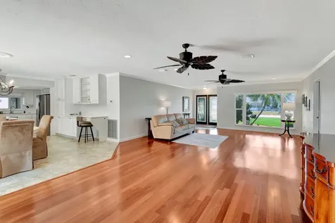 5209 26th Avenue W Bradenton FL 34209