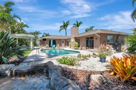 5209 26th Avenue W Bradenton FL 34209