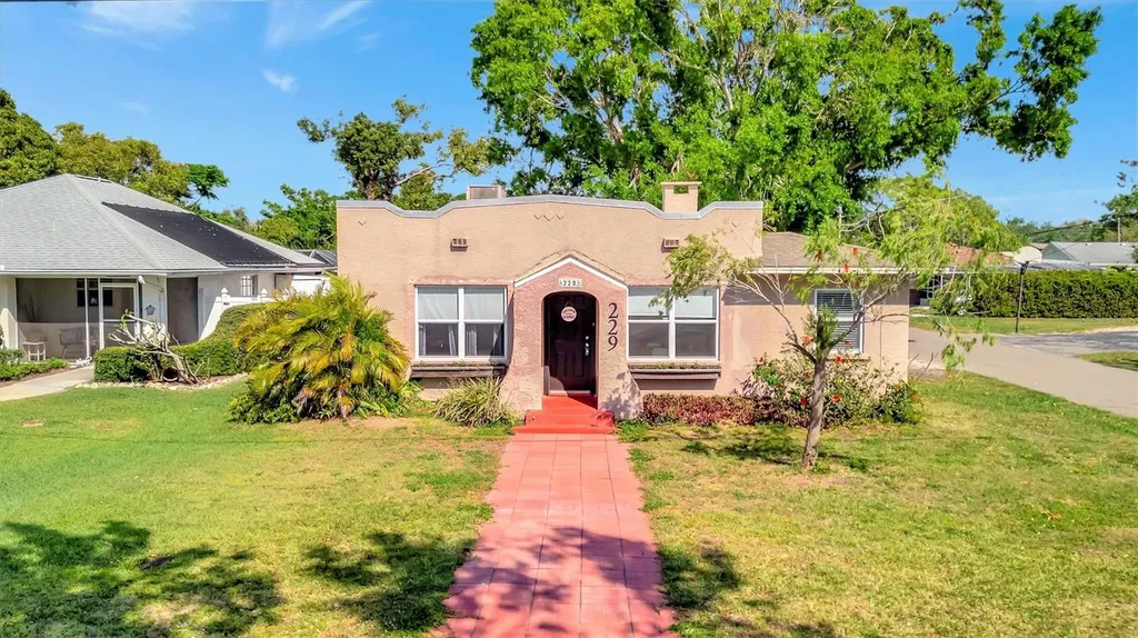 229 42nd Street W Bradenton FL 34209