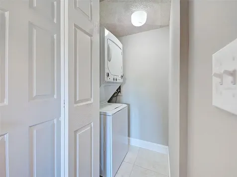 429 Cerromar Lane Venice FL 34293