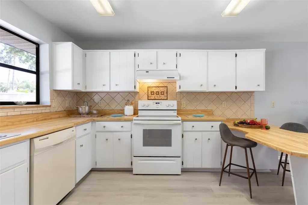 2260 John Anderson Drive Ormond Beach FL 32176