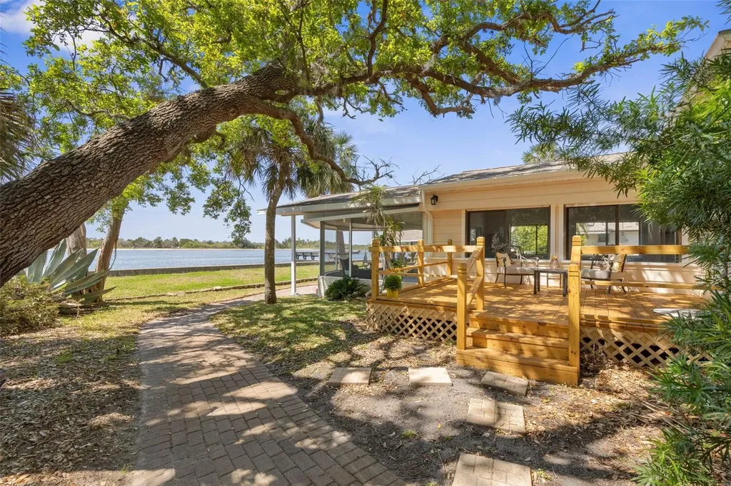 2260 John Anderson Drive Ormond Beach FL 32176