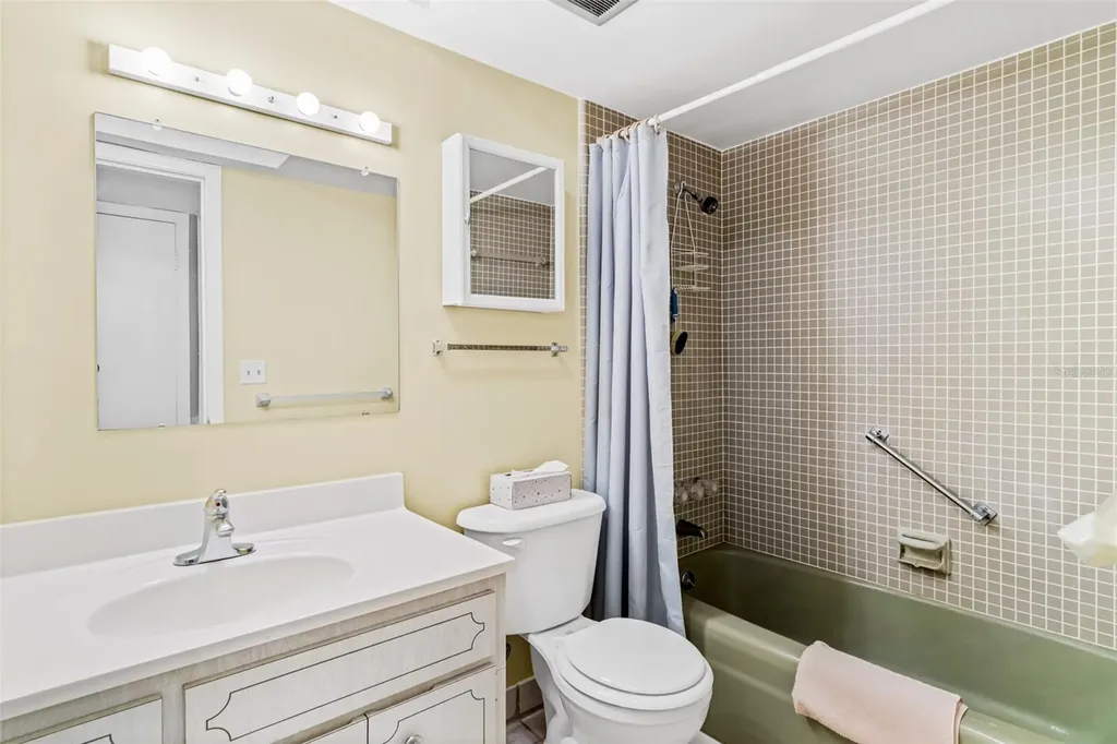 147 Bluff View Drive Belleair Bluffs FL 33770