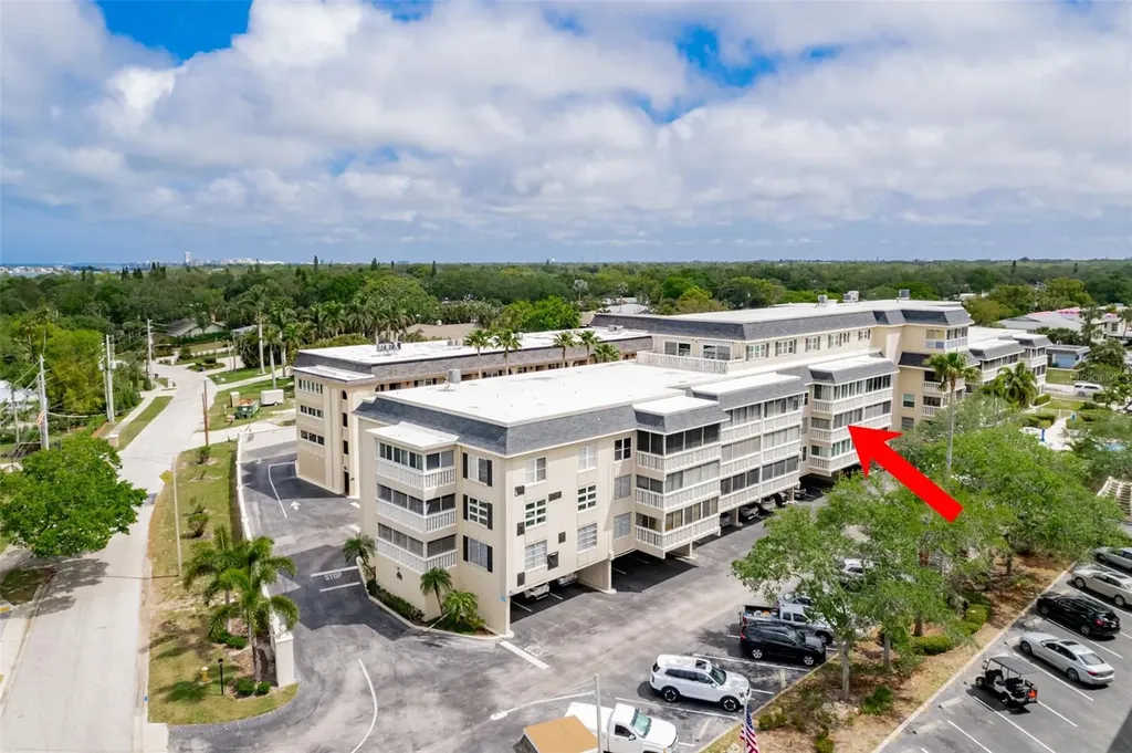 147 Bluff View Drive Belleair Bluffs FL 33770