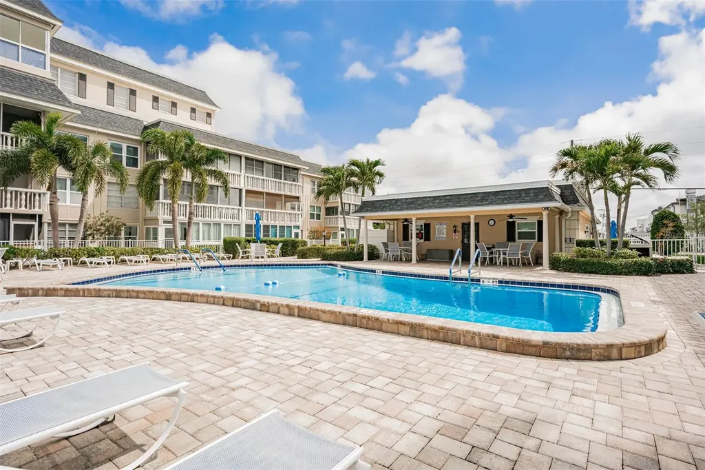 147 Bluff View Drive Belleair Bluffs FL 33770
