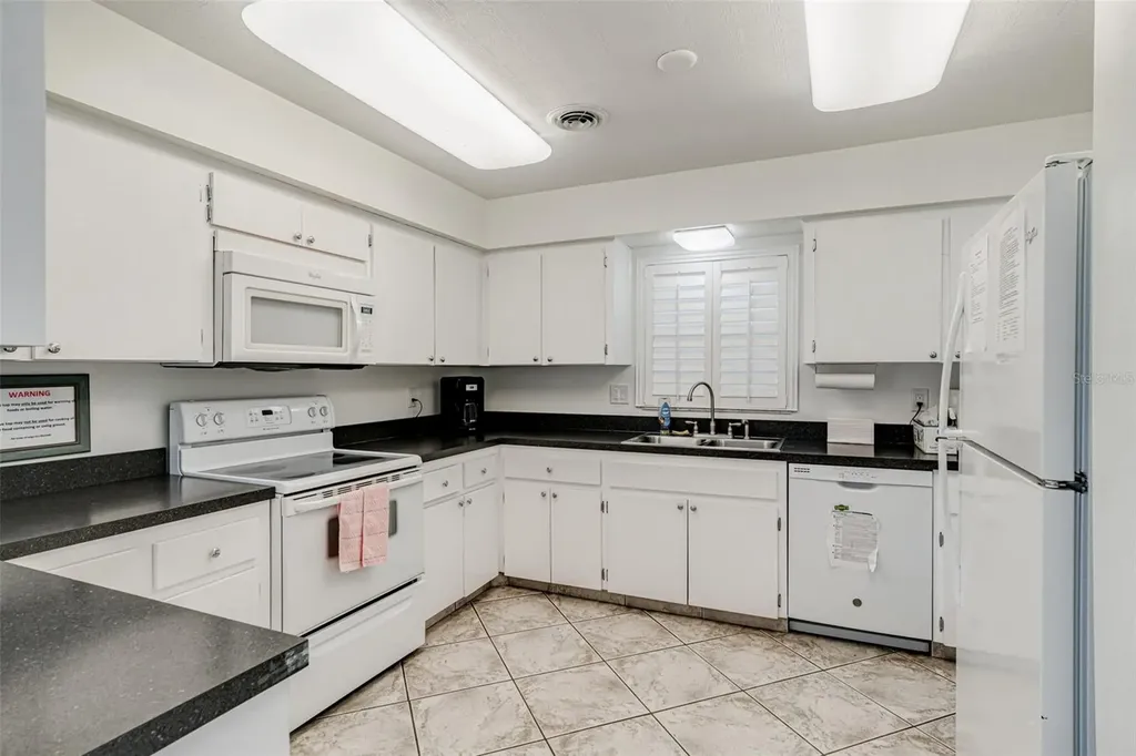 147 Bluff View Drive Belleair Bluffs FL 33770