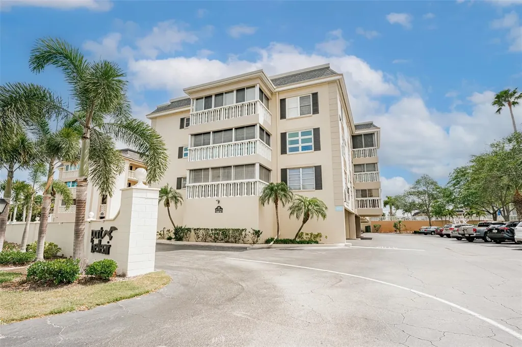 147 Bluff View Drive Belleair Bluffs FL 33770