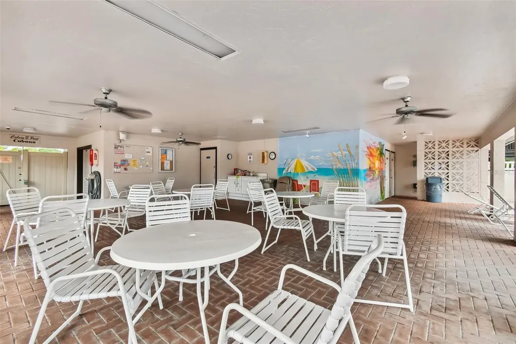 3718 59th Ave W Bradenton FL 34210