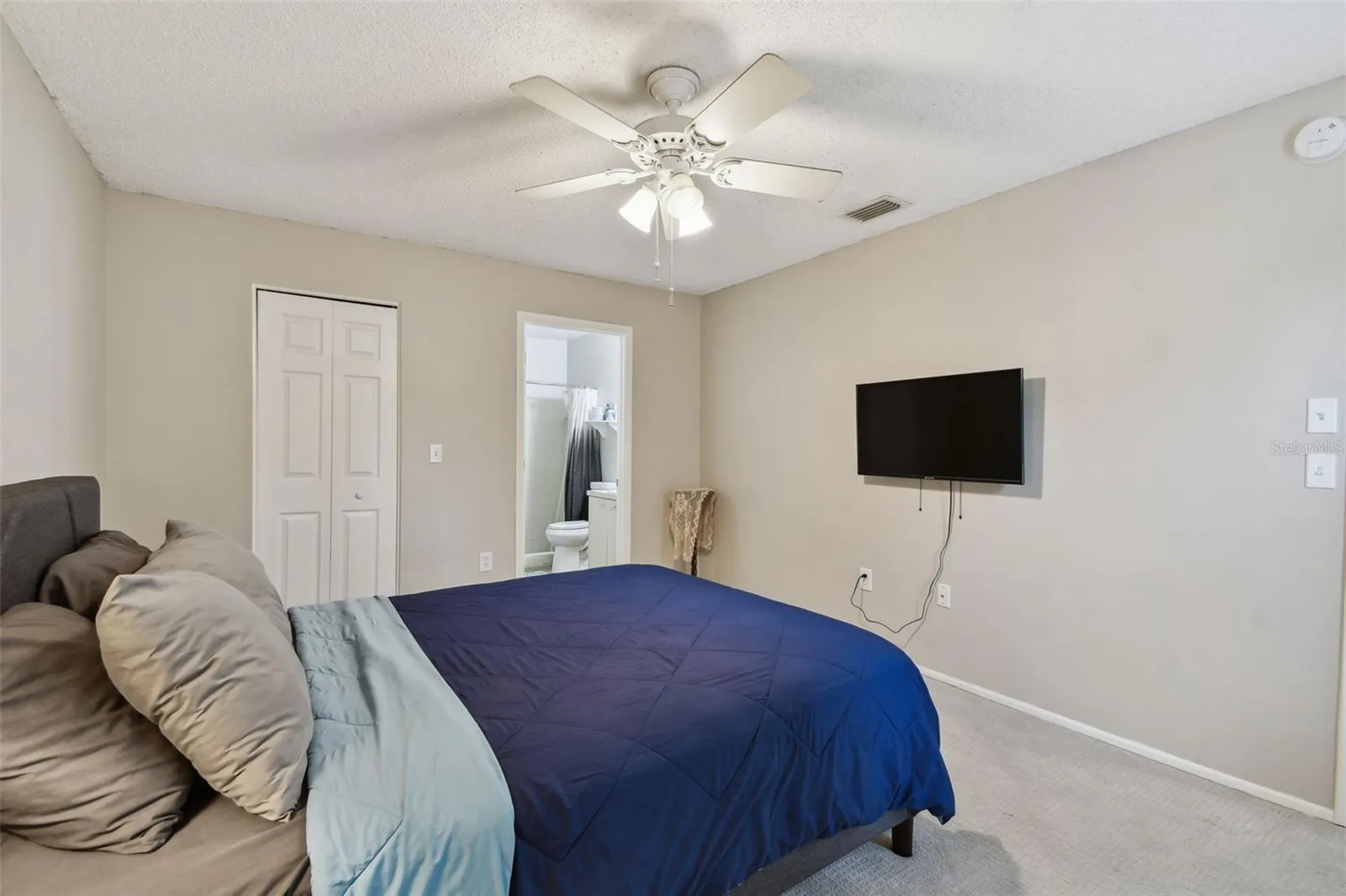 3718 59th Ave W Bradenton FL 34210