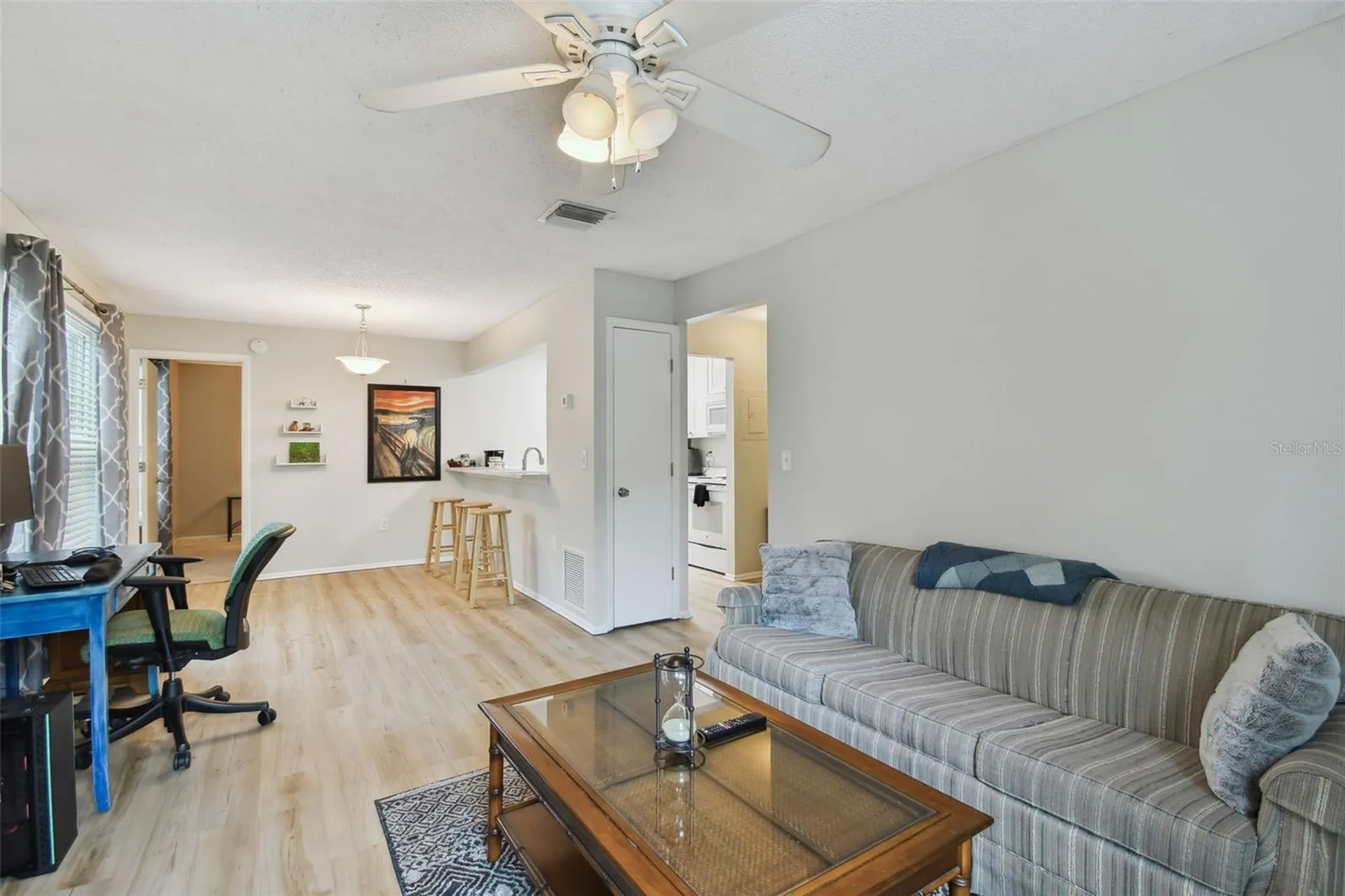 3718 59th Ave W Bradenton FL 34210