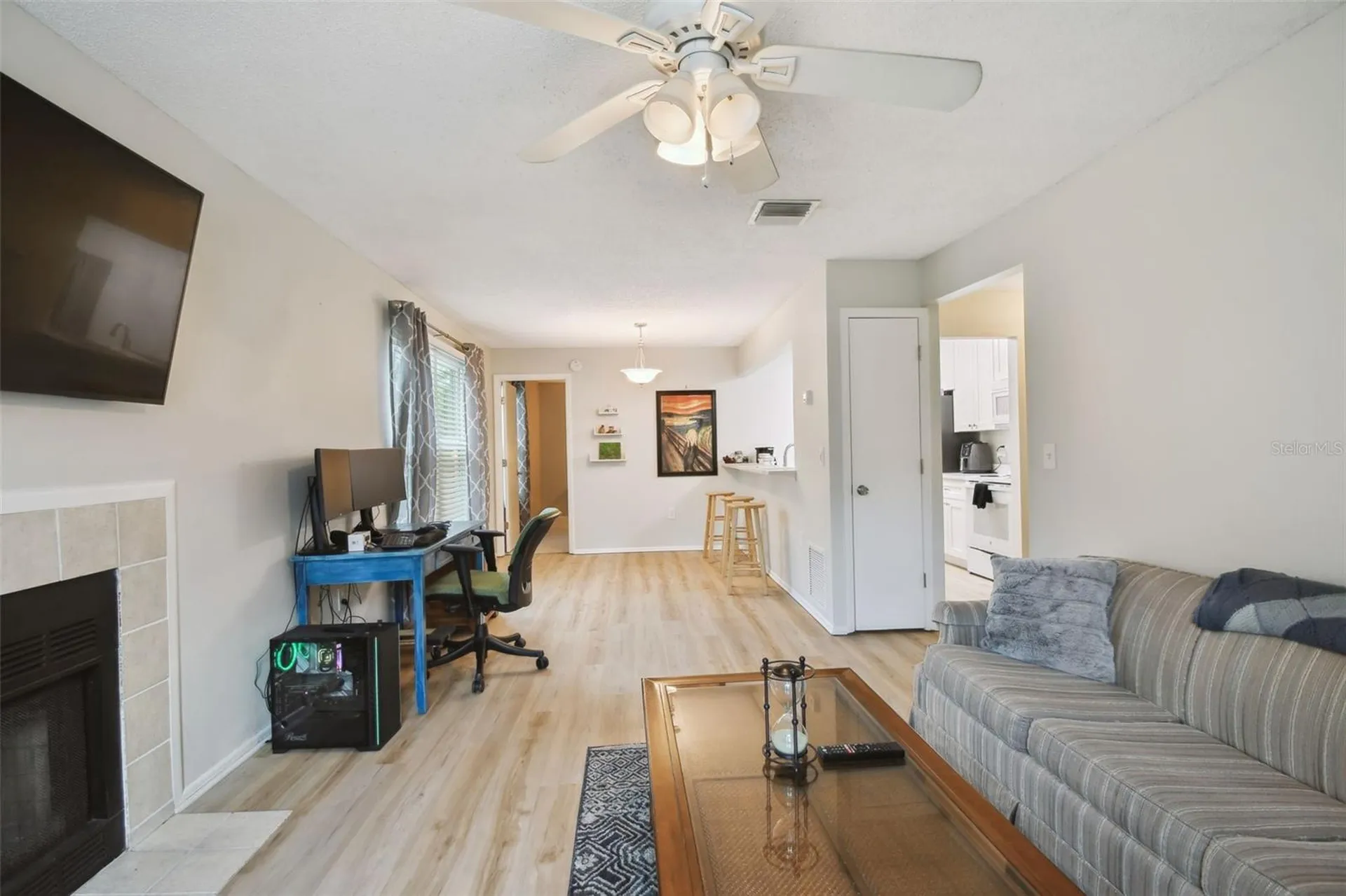 3718 59th Ave W Bradenton FL 34210