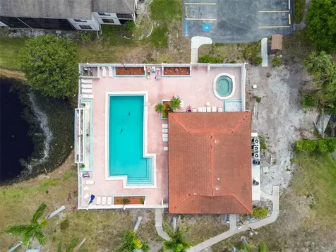 3718 59th Ave W Bradenton FL 34210