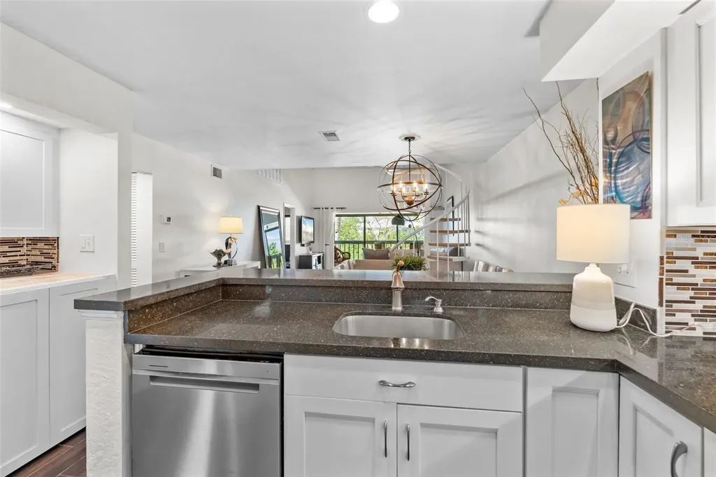 1233 Dockside Place Sarasota FL 34242