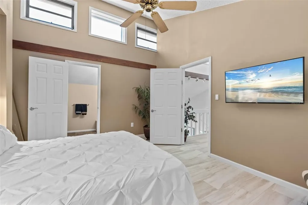 1233 Dockside Place Sarasota FL 34242