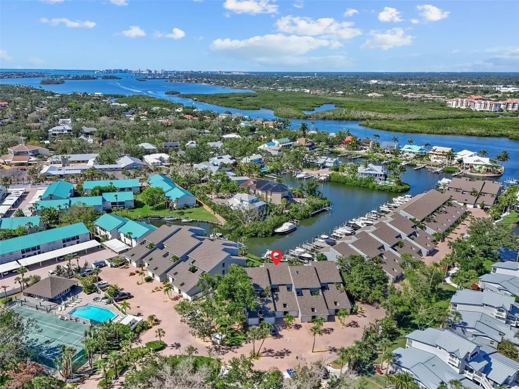1233 Dockside Place Sarasota FL 34242