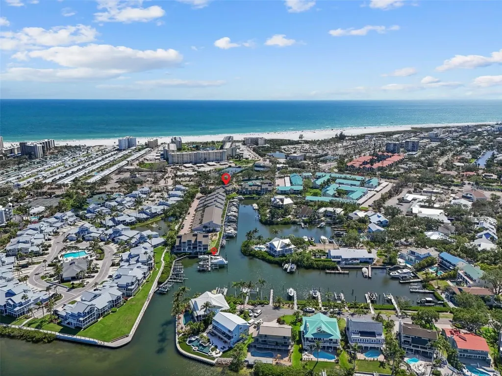 1233 Dockside Place Sarasota FL 34242