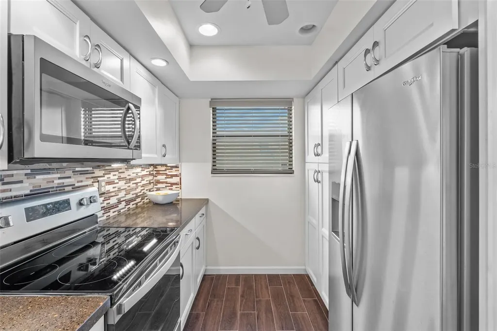 1233 Dockside Place Sarasota FL 34242