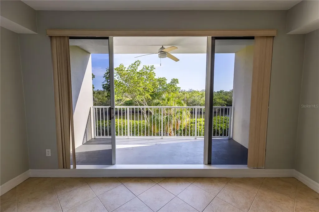 3210 Mangrove Point Drive Ruskin FL 33570