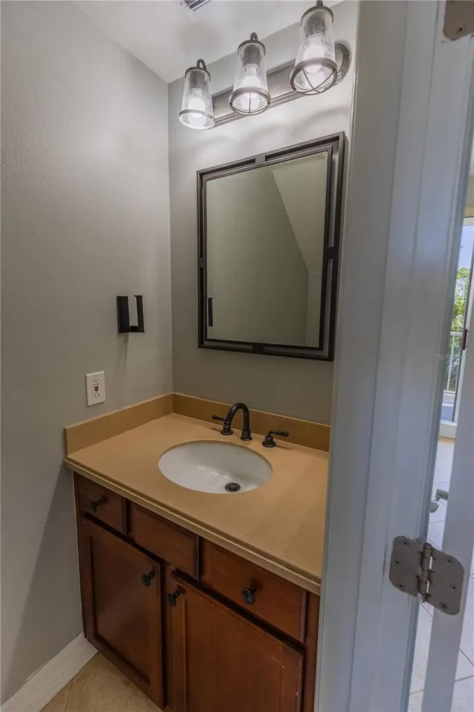 3210 Mangrove Point Drive Ruskin FL 33570