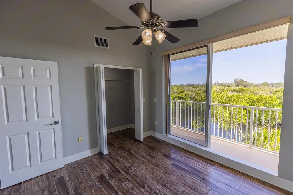 3210 Mangrove Point Drive Ruskin FL 33570