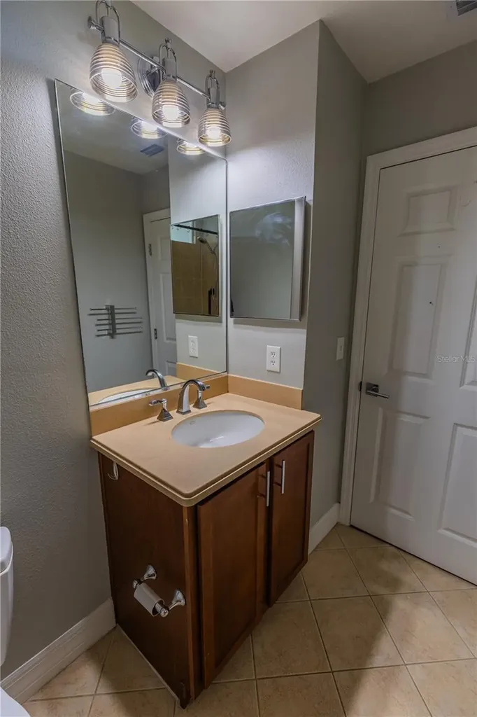 3210 Mangrove Point Drive Ruskin FL 33570