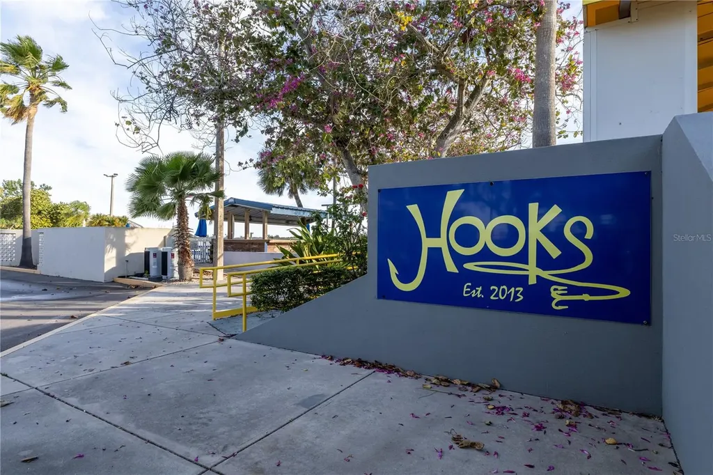 3210 Mangrove Point Drive Ruskin FL 33570