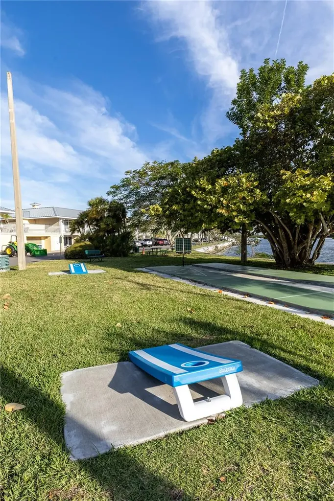 3210 Mangrove Point Drive Ruskin FL 33570