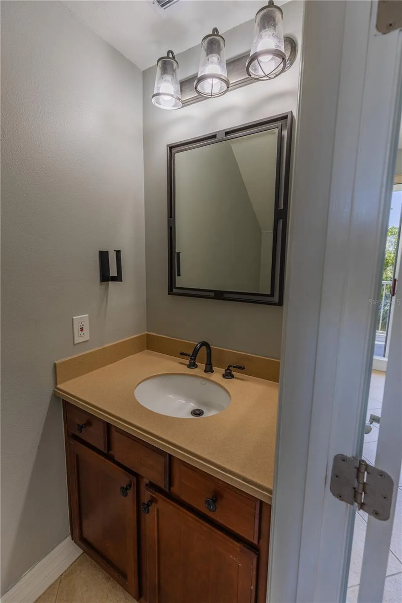 3210 Mangrove Point Drive Ruskin FL 33570