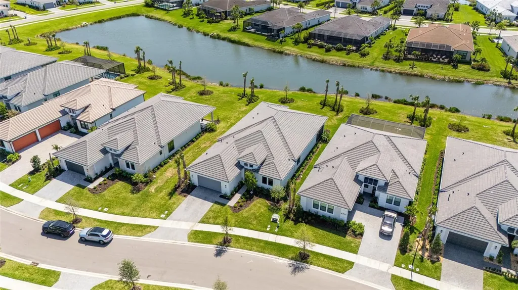 4711 Cedron Court Sarasota FL 34240