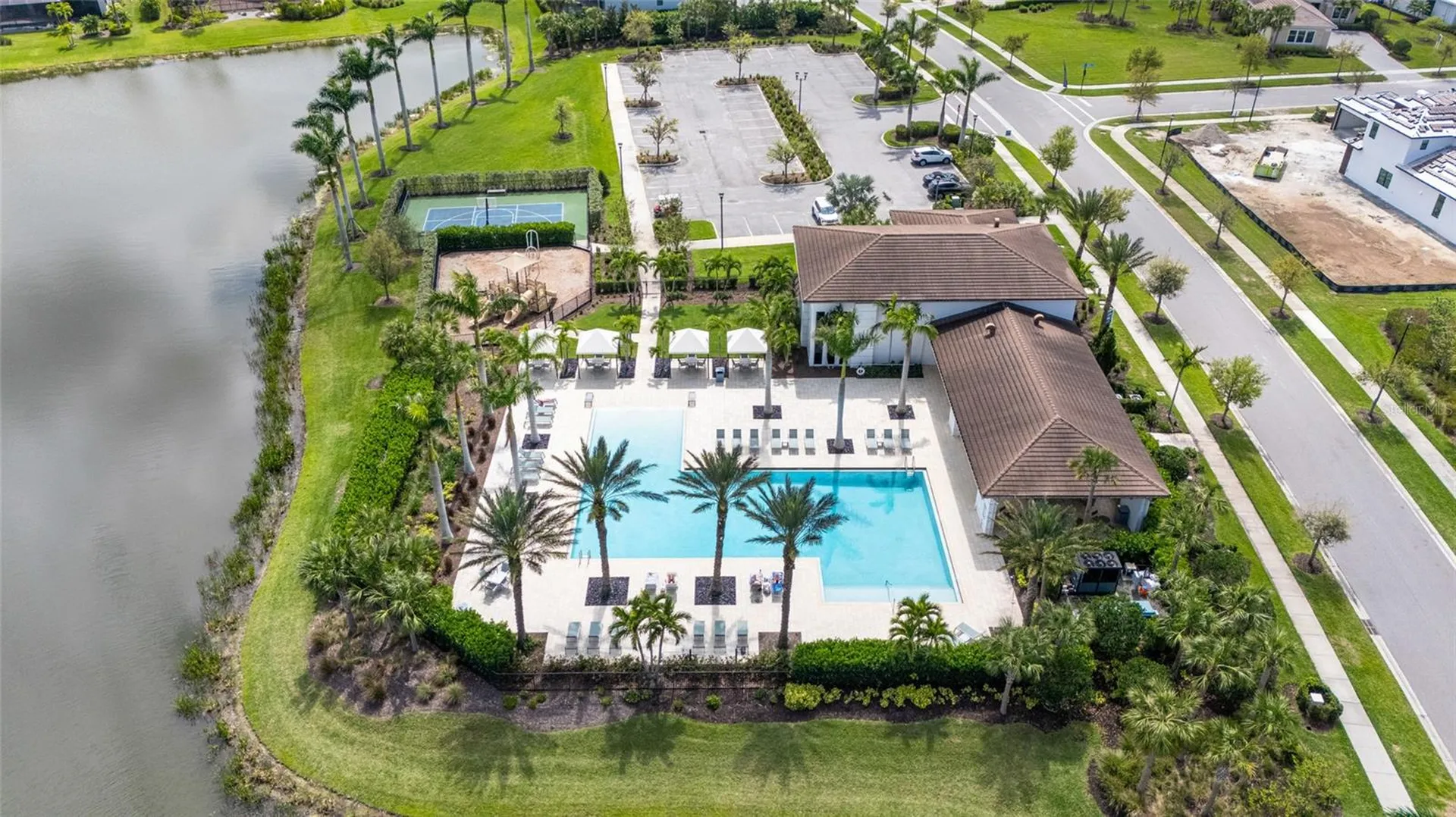 4711 Cedron Court Sarasota FL 34240