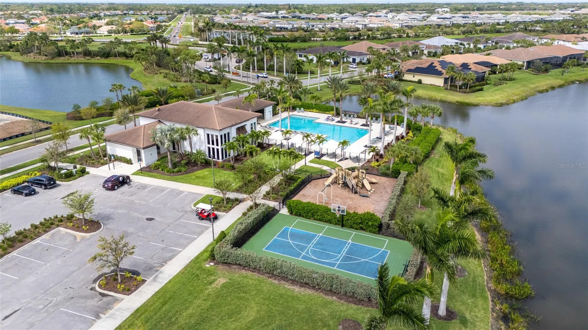 4711 Cedron Court Sarasota FL 34240