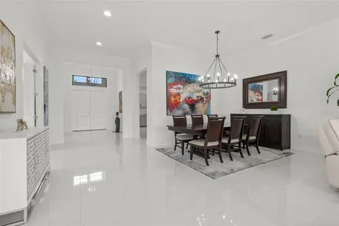 4711 Cedron Court Sarasota FL 34240