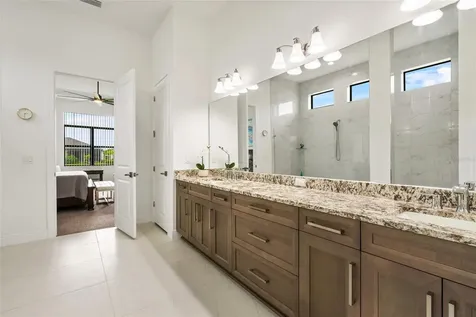 4711 Cedron Court Sarasota FL 34240